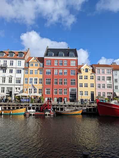 Mop in the heart of Copenhagen - private guided tour in French - Frequently Asked Questions