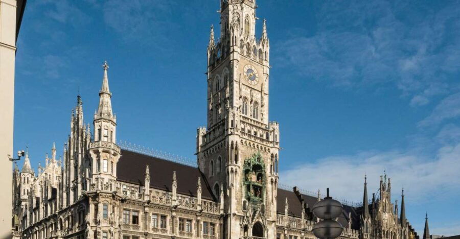 Munich: Guided Tour of the historic Town Hall on Marienplatz - Who Should Book This Tour?