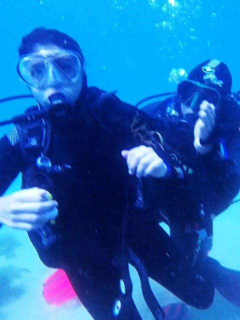 My first scuba dive into the Ocean from Sao Miguel - The Importance of Skilled Guides