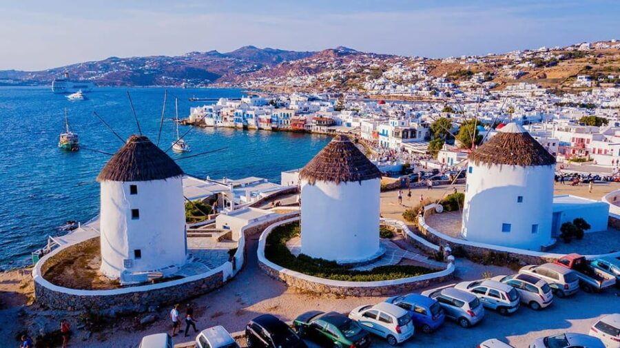 Mykonos: Private Tour Island With A Local - The Experience of a Local Guide