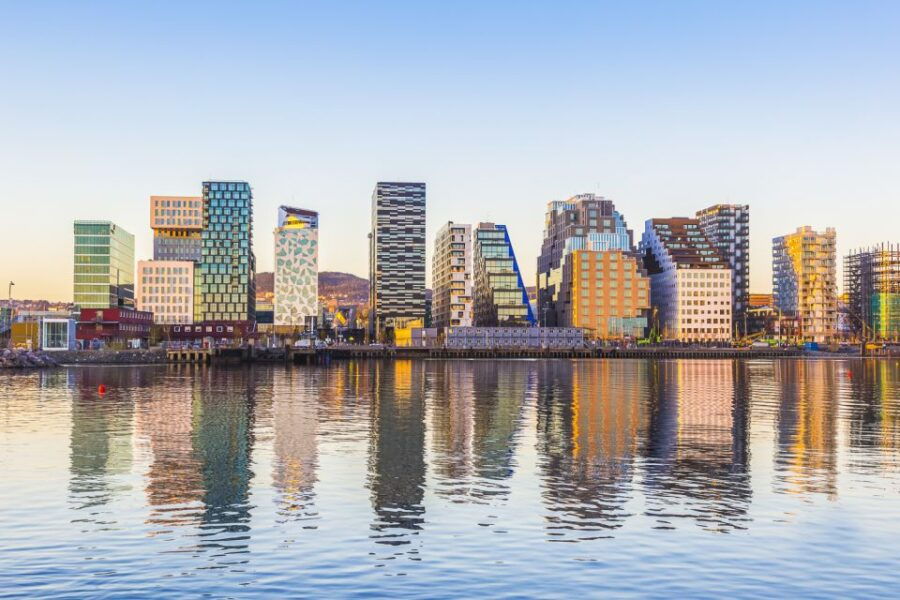 Oslo: Grand City Sightseeing Tour by Bus with Fjord Cruise - Detailed Itinerary Breakdown