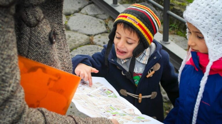 Pompeii: Family-Friendly Guided Walking Tour with Activities - Detailed Experience and What You Can Expect