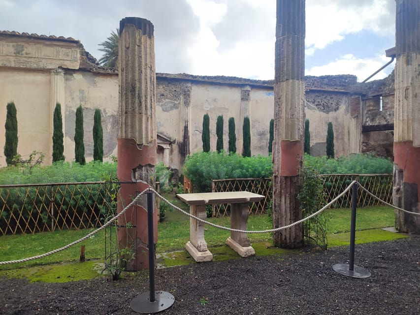 Pompeii: two hours walking Tour - A Closer Look at the Pompeii Two-Hour Walking Tour