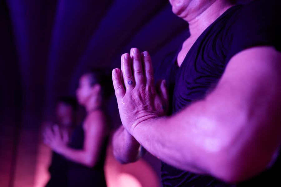Porto: Private Hotpod Yoga Class - The Itinerary: How the Experience Unfolds