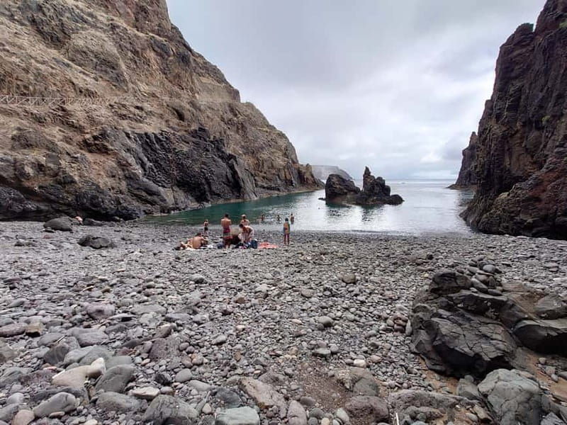 Porto Santo: Island Highlights 4x4 Tour with Hotel Transfers - Why This Tour Is a Great Fit