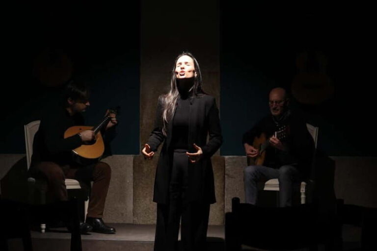Porto: Traditional Fado Show at Sao Bento with Port Wine - The Bottom Line: Who Will Benefit from This Experience?
