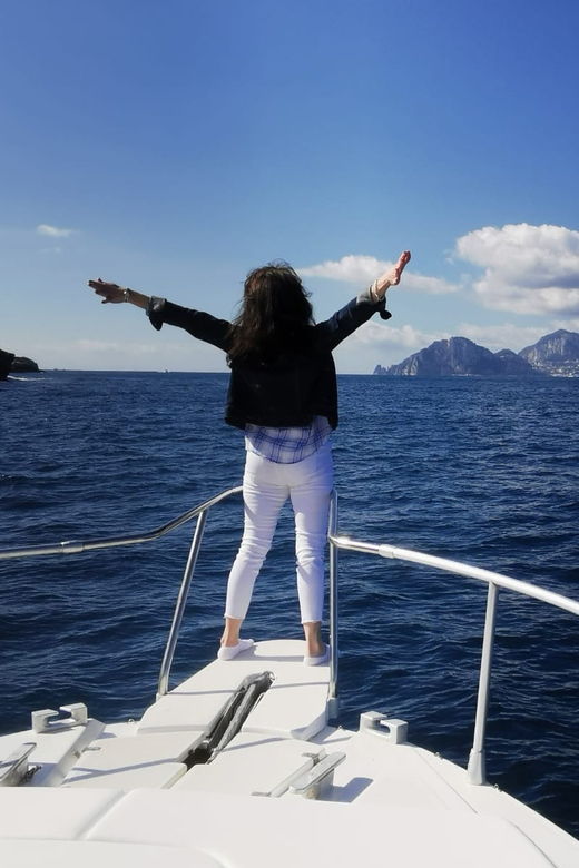 Positano: Exclusive Private Boat Tour in The Mermaids Land - What Travelers Say