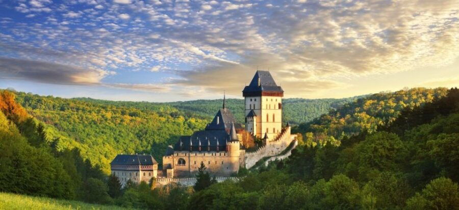 Prague: All-Inclusive Karlstejn Castle and Caves Tour - Detailed Breakdown of the Itinerary
