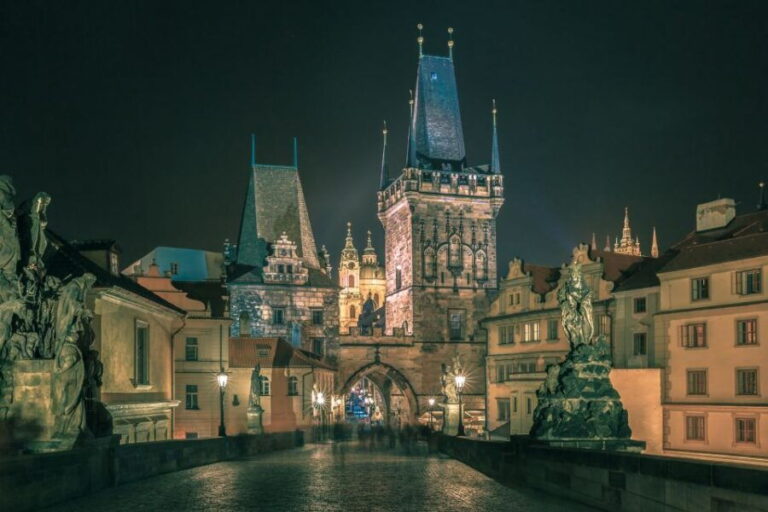 Prague: Christmas Market Magic Walking Tour with a Local - FAQs