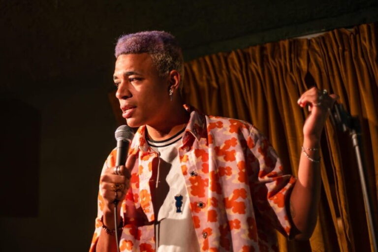 Prague: NYE with Comedy Show, Unlimited Drinks and Fireworks - Who’s This Tour Best For?