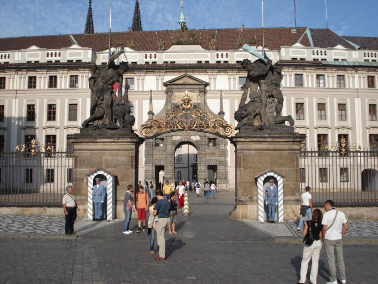 Prague: Private All Inclusive Tour - The Itinerary Breakdown