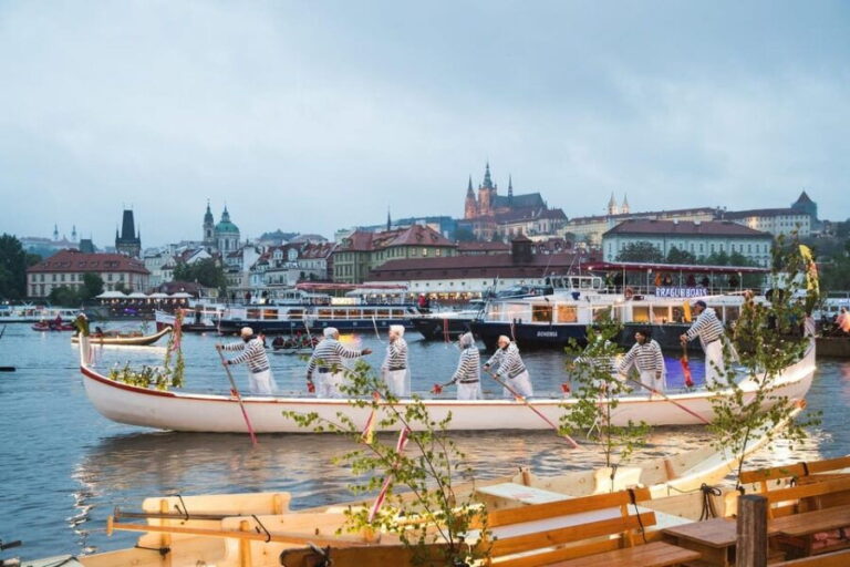 Prague private guided city tour - Who Will Love This Tour?  