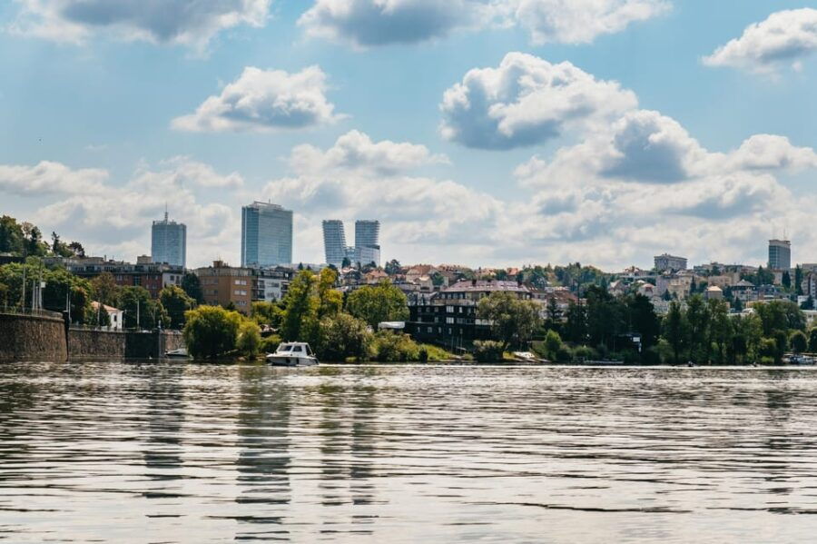 Prague: Vltava River Guided Canoeing Tour - Experience Overview and Itinerary