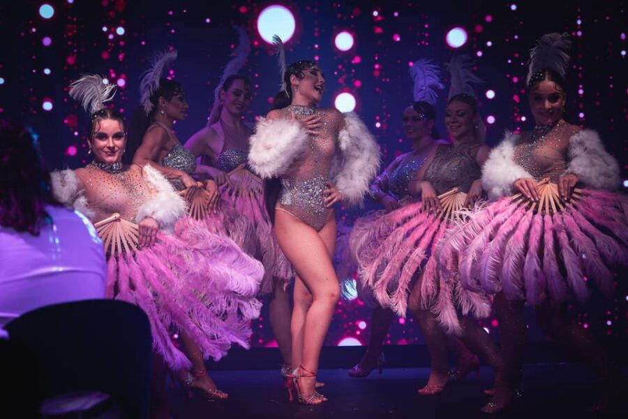 Prague:Breathtaking Cabaret Show with 4-Course Dinner Option - The Performance: What You Can Expect