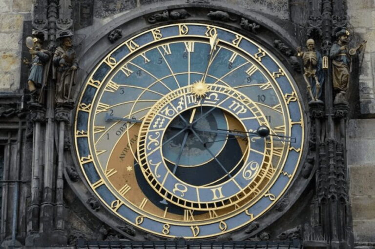 Prague's 3 Hour Winter Walking Tour and Christmas Market - Why This Tour Offers Great Value