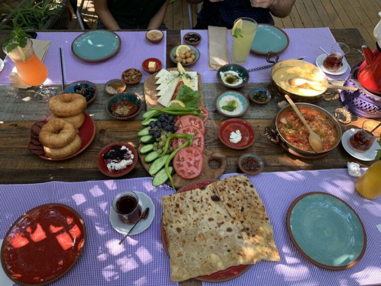 Private and Guided Istanbul Food Tour - Tastes of Istanbul - An In-Depth Look at the Tour Itinerary