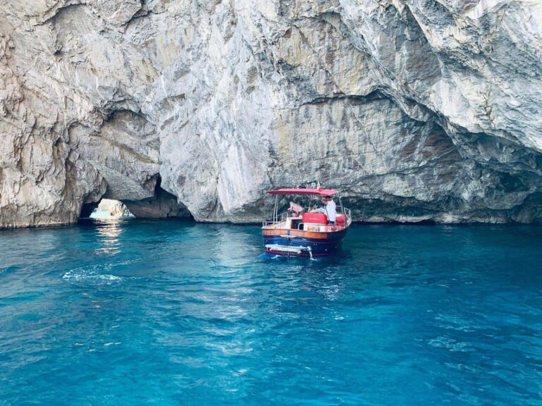 Private Boat tour of one day on a Private Apreamare 10 - Who Is This Tour Best For?