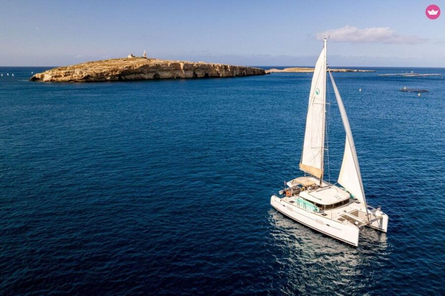 Private Charter to Comino & Surroundings - Return & Reflection