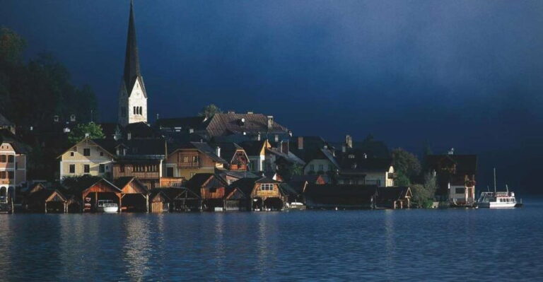 Private Hallstatt Tour from Salzburg - Arrival and First Impressions of Hallstatt