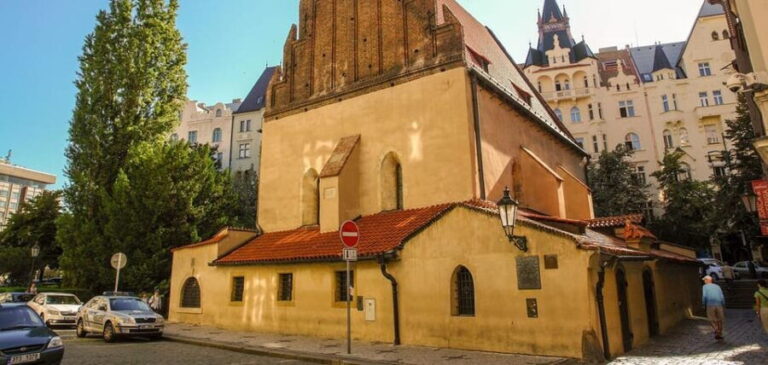 Private Prague Jewish Quarter tour with certified guide - Why the Tour is a Great Value