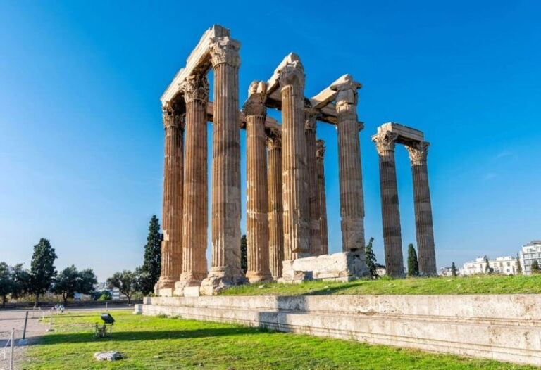 Quick Overview of Athens (3 hours) - Transport and Comfort