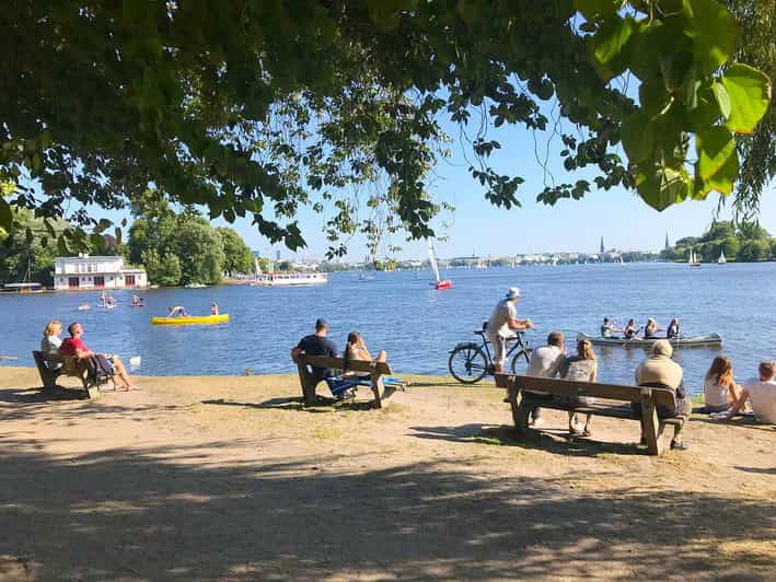 Radtour um die Alster & durch traumhafte Alsterviertel - A Deep Dive into the Hamburg Alster Bike Tour