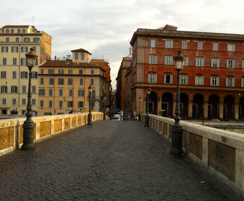 Rome: Trastevere Jewish Quarter Private Walking Tour - A Walk through Historic Streets and Hidden Corners