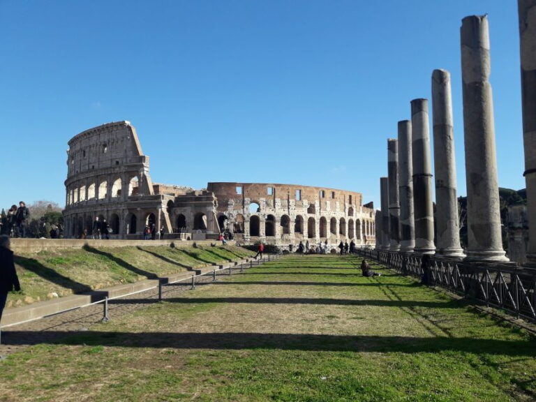 Rome: Vatican, Colosseum & Main Squares Tour w/ Lunch & Car - What Makes This Tour Stand Out?