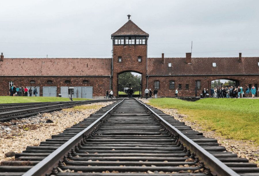 RoundTrip from Krakow to Auschwitz + Entrance Tickets - An Honest Look at the Auschwitz-Birkenau Tour from Krakow