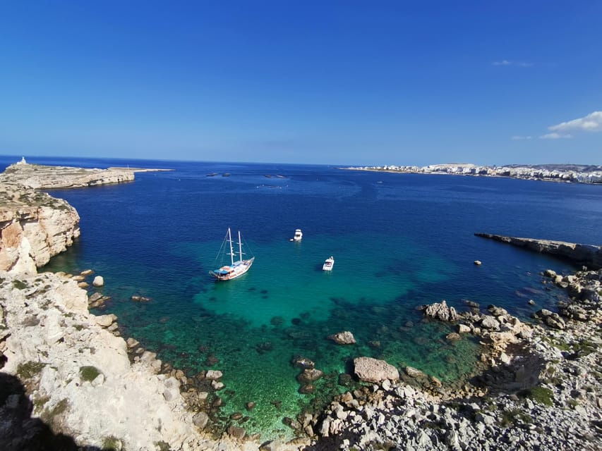 Saint Paul's Bay: Hiking Tour with Local Products Picnic - A Walk Through the Maltese Coastline