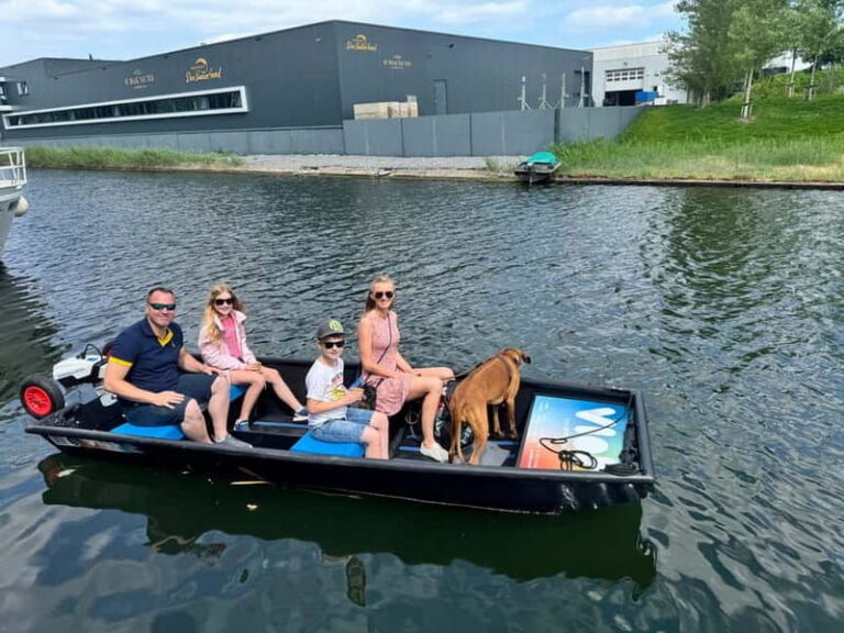 Self-Guided Electric Boat Rental - Introduction: An Easy, Scenic Water Adventure