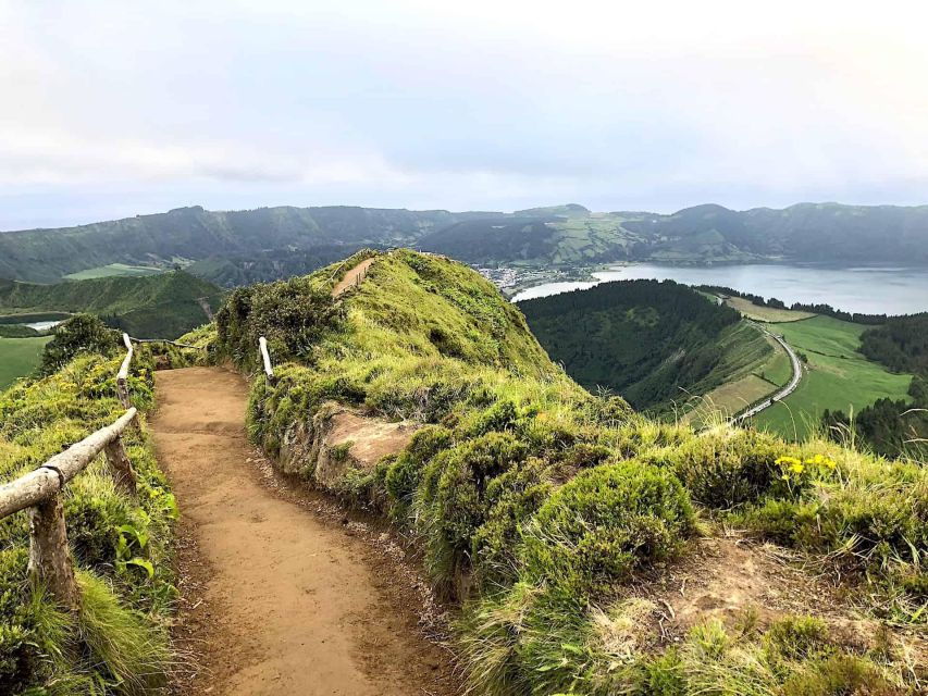 Seven Citys Tour: Sete Cidades Crater Lake Shore Excursion - What Reviewers Say
