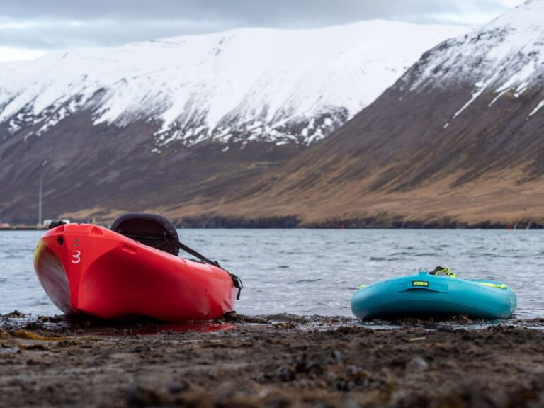 Siglufjörður / Siglufjordur: Private Guided kayak tour. - Discovering Siglufjörður’s Landmarks from the Water