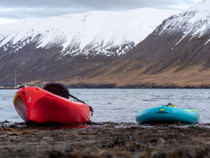 Siglufjörður / Siglufjordur: Private Guided kayak tour. - Discovering Siglufjörður’s Landmarks from the Water