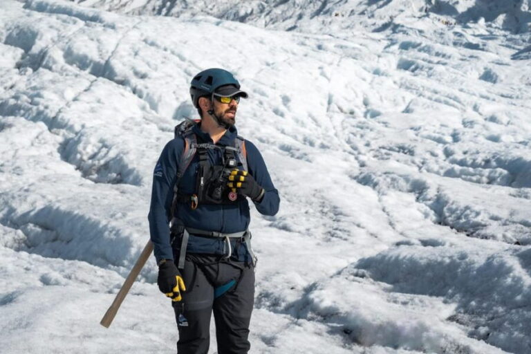 Skaftafell: Small Group Glacier Hike on Vatnajökull (Easy) - What’s Included and What to Consider