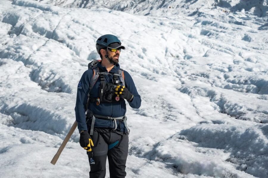 Skaftafell: Small Group Glacier Hike on Vatnajökull (Easy) - What’s Included and What to Consider
