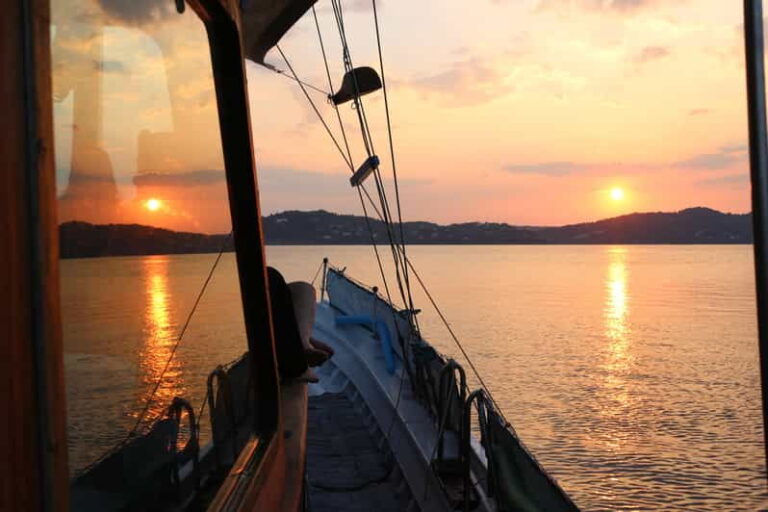 Skiathos: Boat Cruise with Dinner & Sunset Viewing - Practical Details and Tips