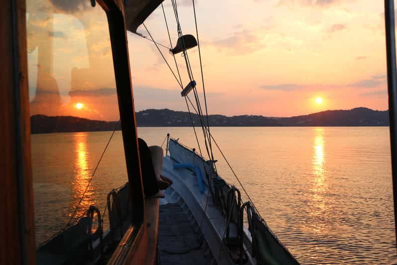 Skiathos: Boat Cruise with Dinner & Sunset Viewing - Practical Details and Tips