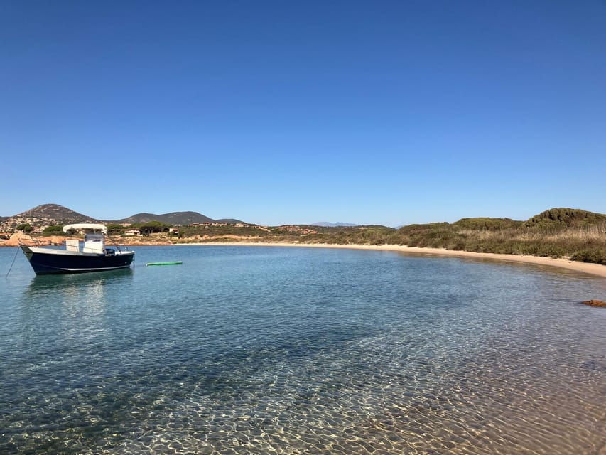 Sleeping on a boat in the bay - An in-depth look at the experience  