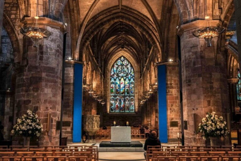 St Giles' Cathedral and Edinburgh Old Town Private Tour - Who Will Love This Tour?