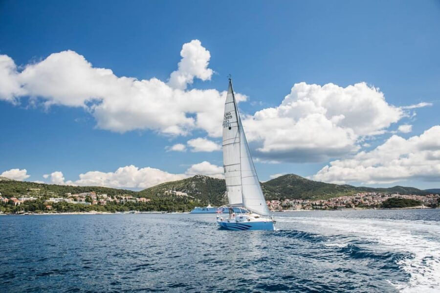 Sunset Sailing Tour on the Pakleni islands - A Deep Dive Into the Experience