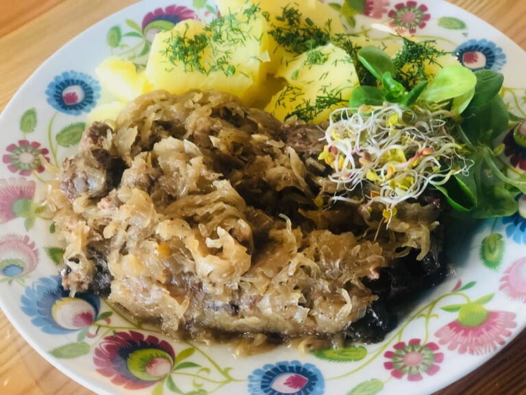 Taste of Poland - Old Town food tour and guided walk in one - Who Will Love This Tour?