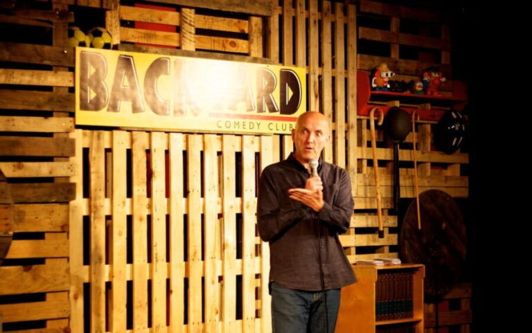 Thursday Night at The Backyard Comedy Club - The Itinerary: What to Expect from Start to Finish