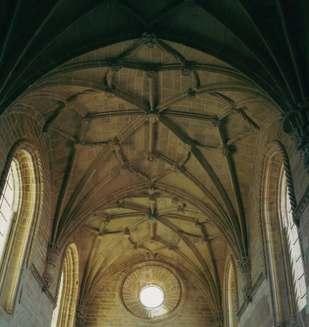 Tomar: Knight's Templar Castle and Convent of Christ Tour - Why This Tour Stands Out