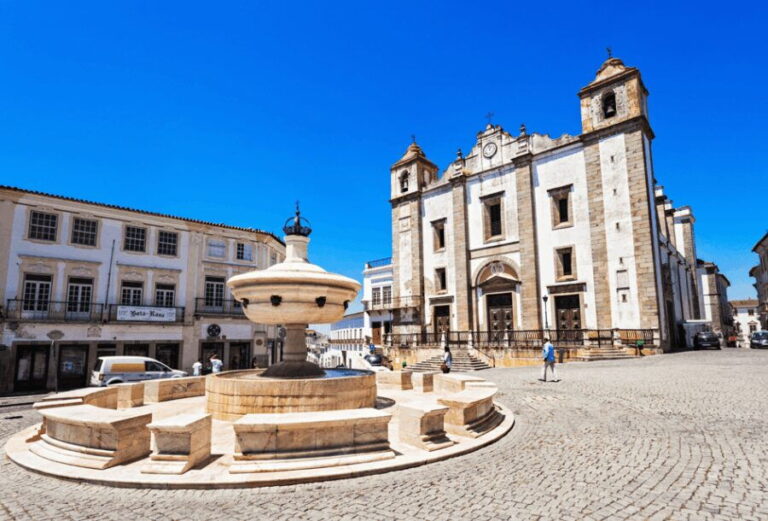 Tour from Lisbon: ÉVORA and Alentejo Wines - The Details That Matter