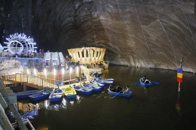 Turda Salt Mine : 1 Day auto tour from Oradea - The Sum Up
