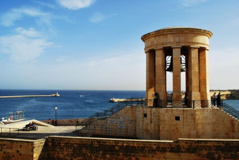 Valletta Half Day inc St. John's Cathedral, Malta Experience - Practical Considerations and Tips