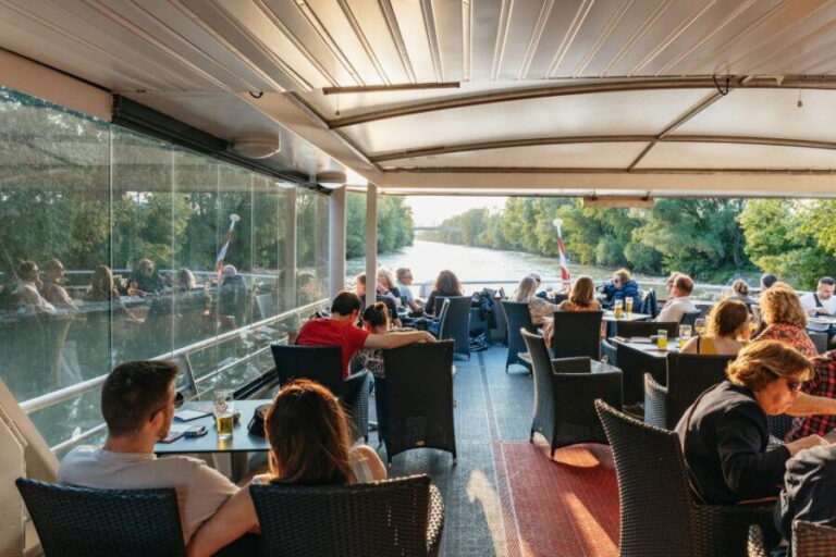 Vienna: 3-Course Evening Dinner Cruise - Approaching Sunset and the First Sips