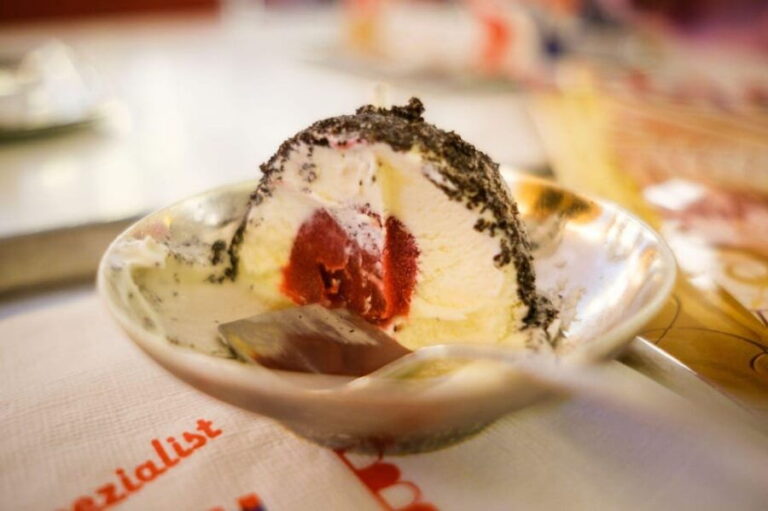Vienna: Dessert Tour with Pastries, Cakes & Hidden Cafes - The Experience and Guides
