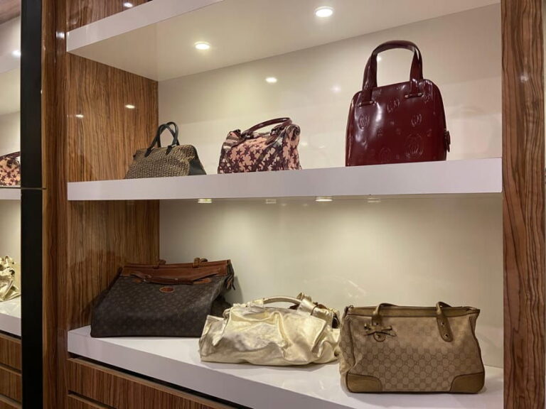 Vienna Private Shopping: Vintage treasures & Champagne - Practical Details and Logistics